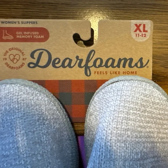 New with tags, women’s Dearfoams slippers, size XL (11-12), color is slate - Picture 7 of 14